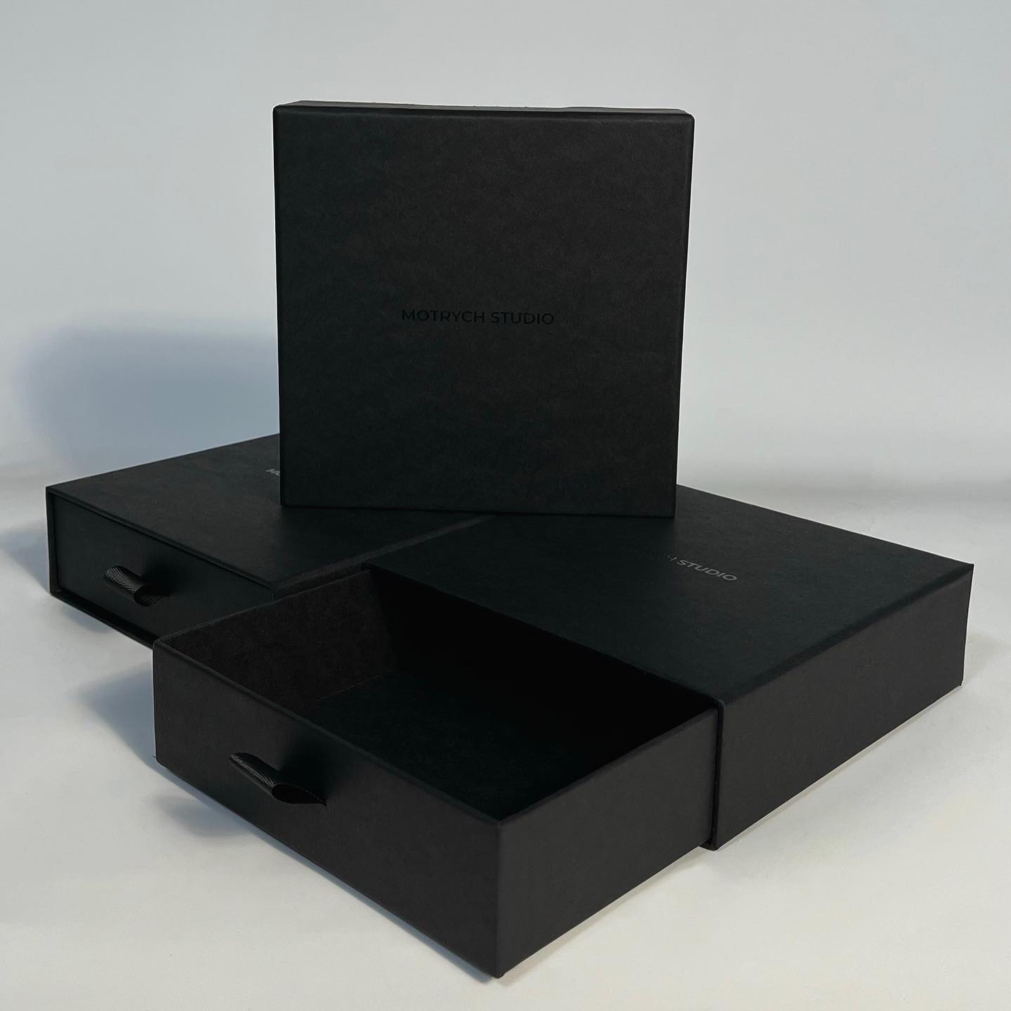 Black matte jewelry boxes 3
